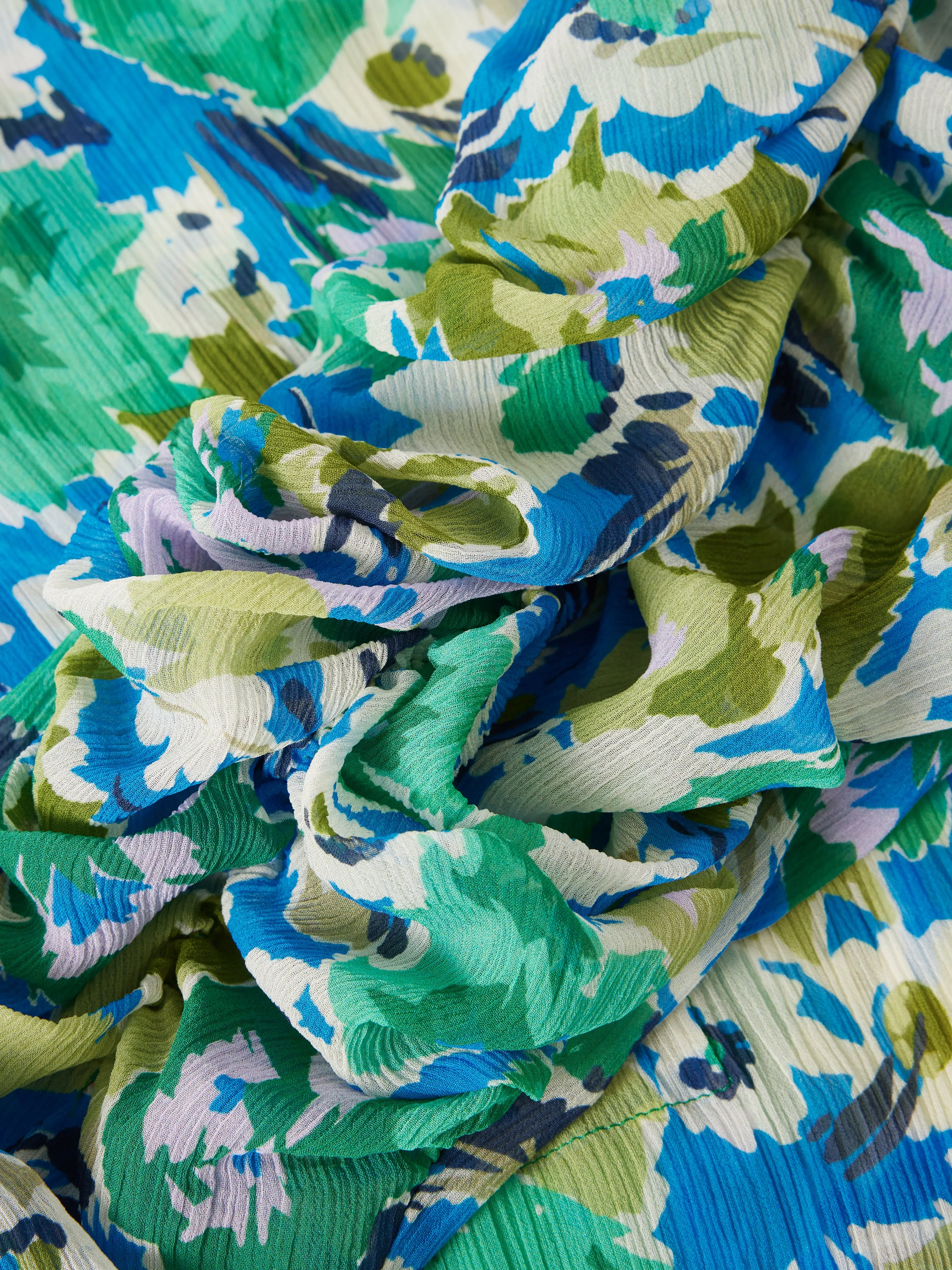 Abstract Meadow Crinkle Top | Green