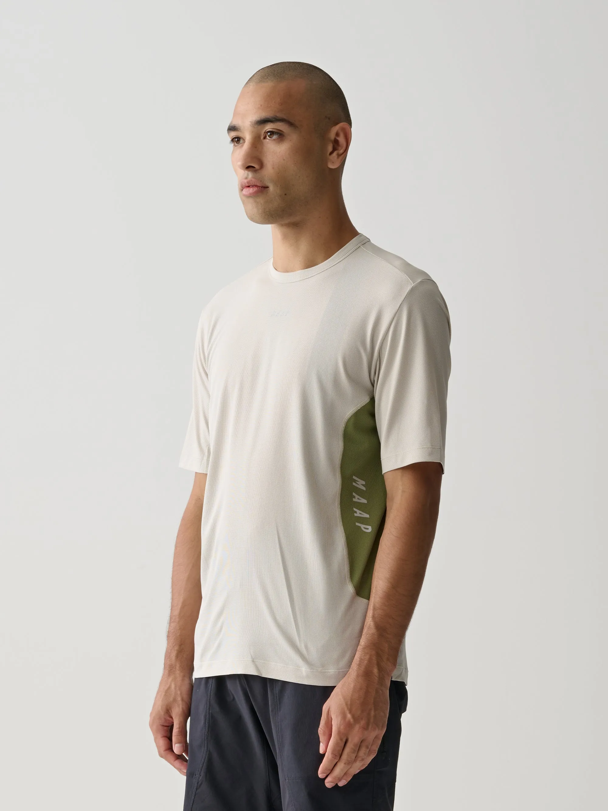 Alt_Road Tech Tee