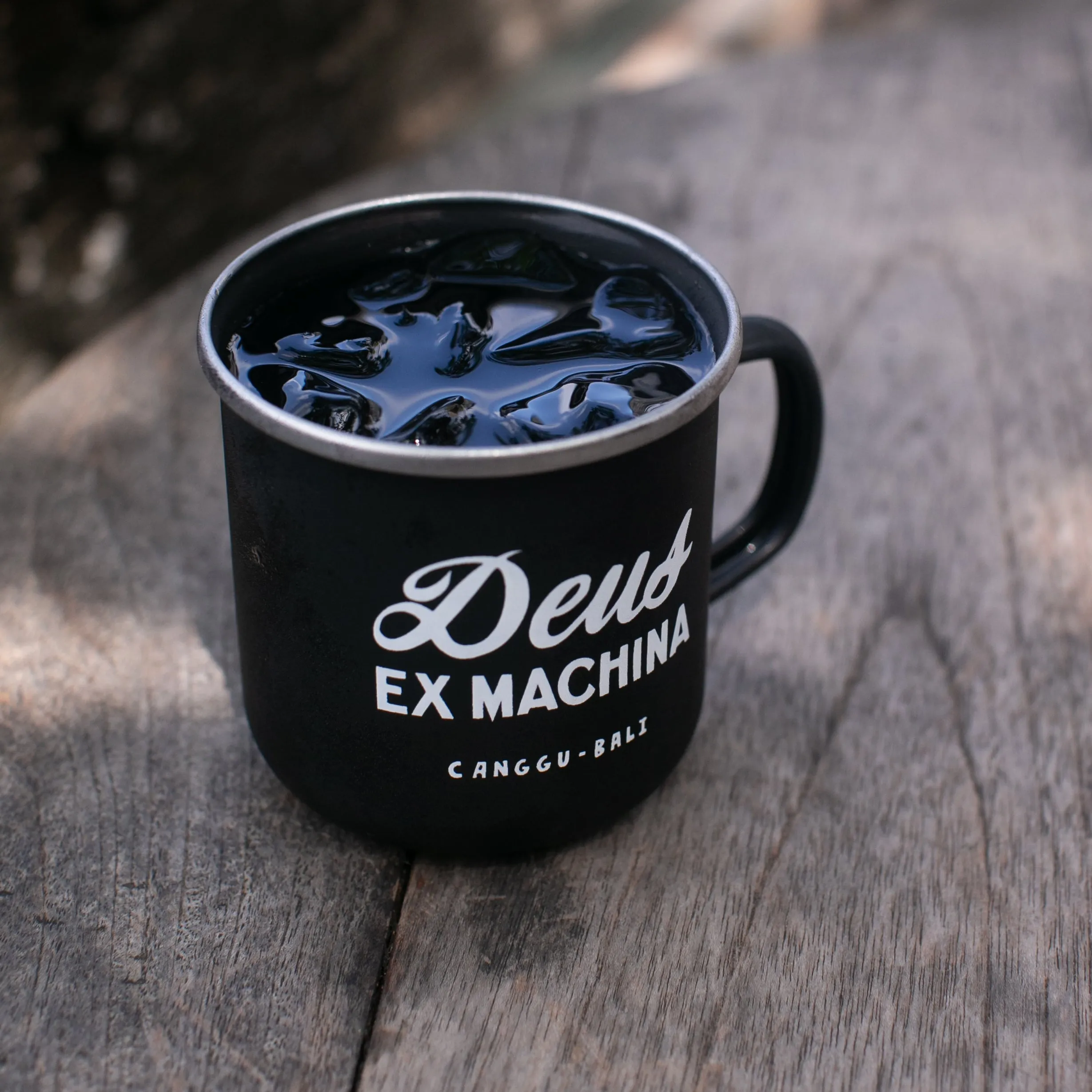 DEUS ENAMEL MUG - BLACK