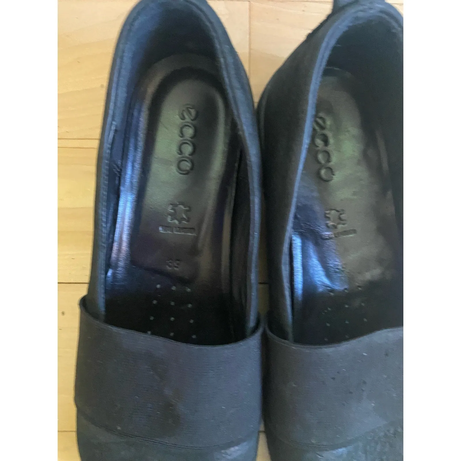 Ecco Nubuck Slip On Shoes Size 39