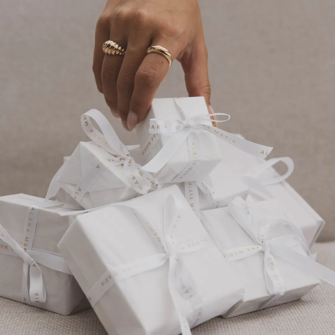 Gift Wrapping and Card Bundle