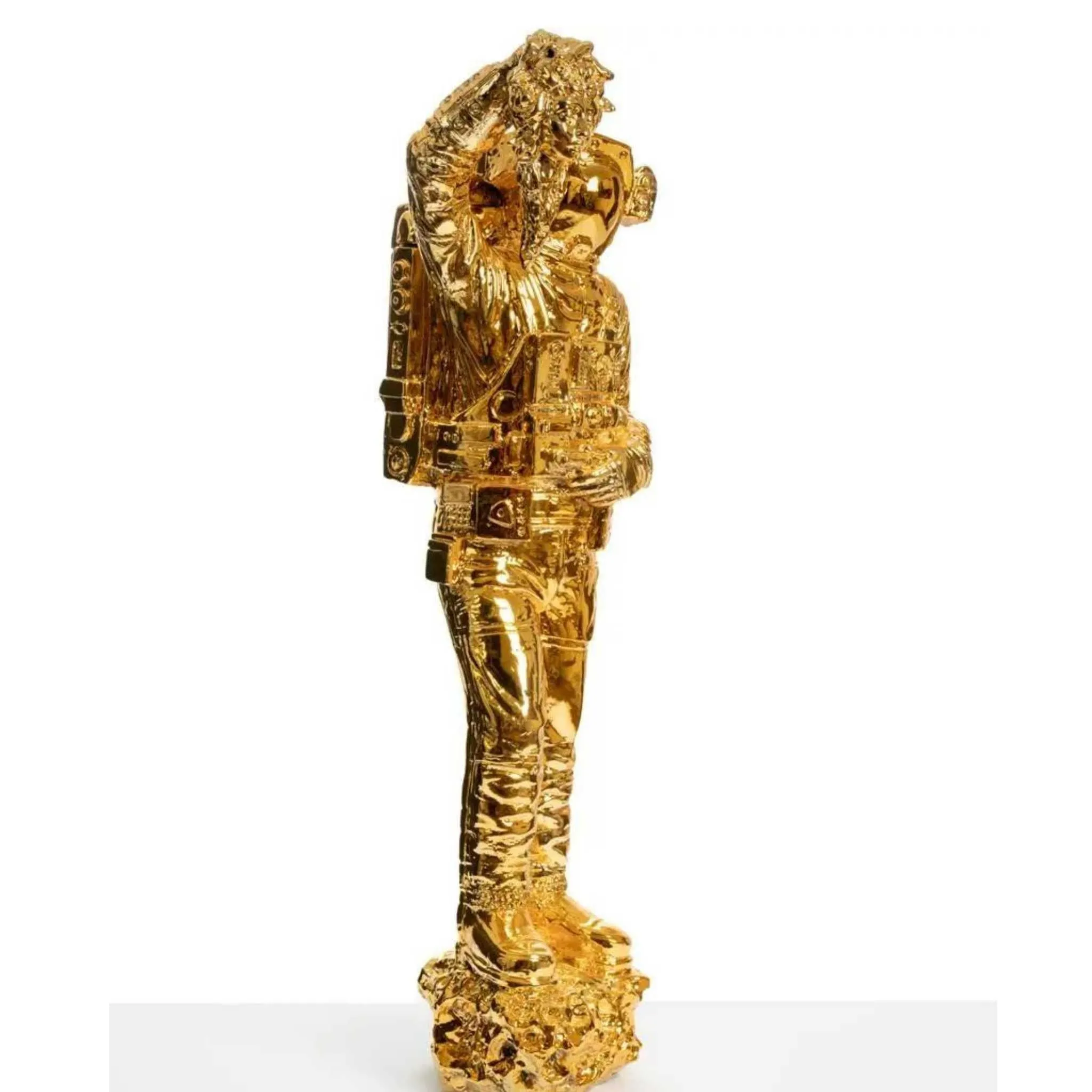 Golden Chromic Medusa