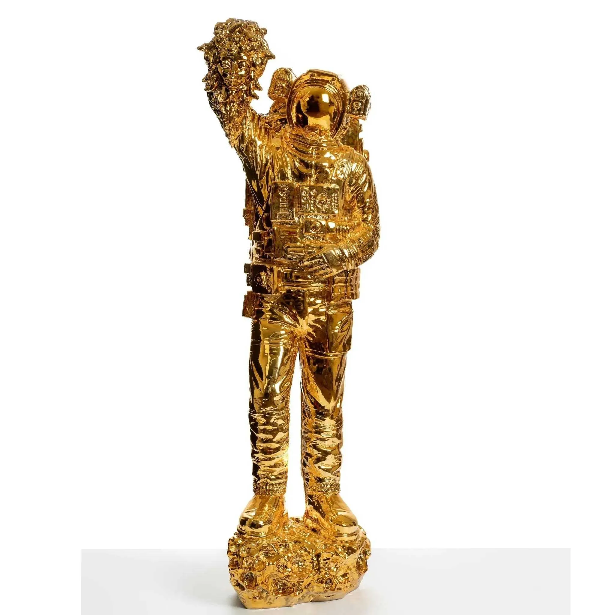 Golden Chromic Medusa