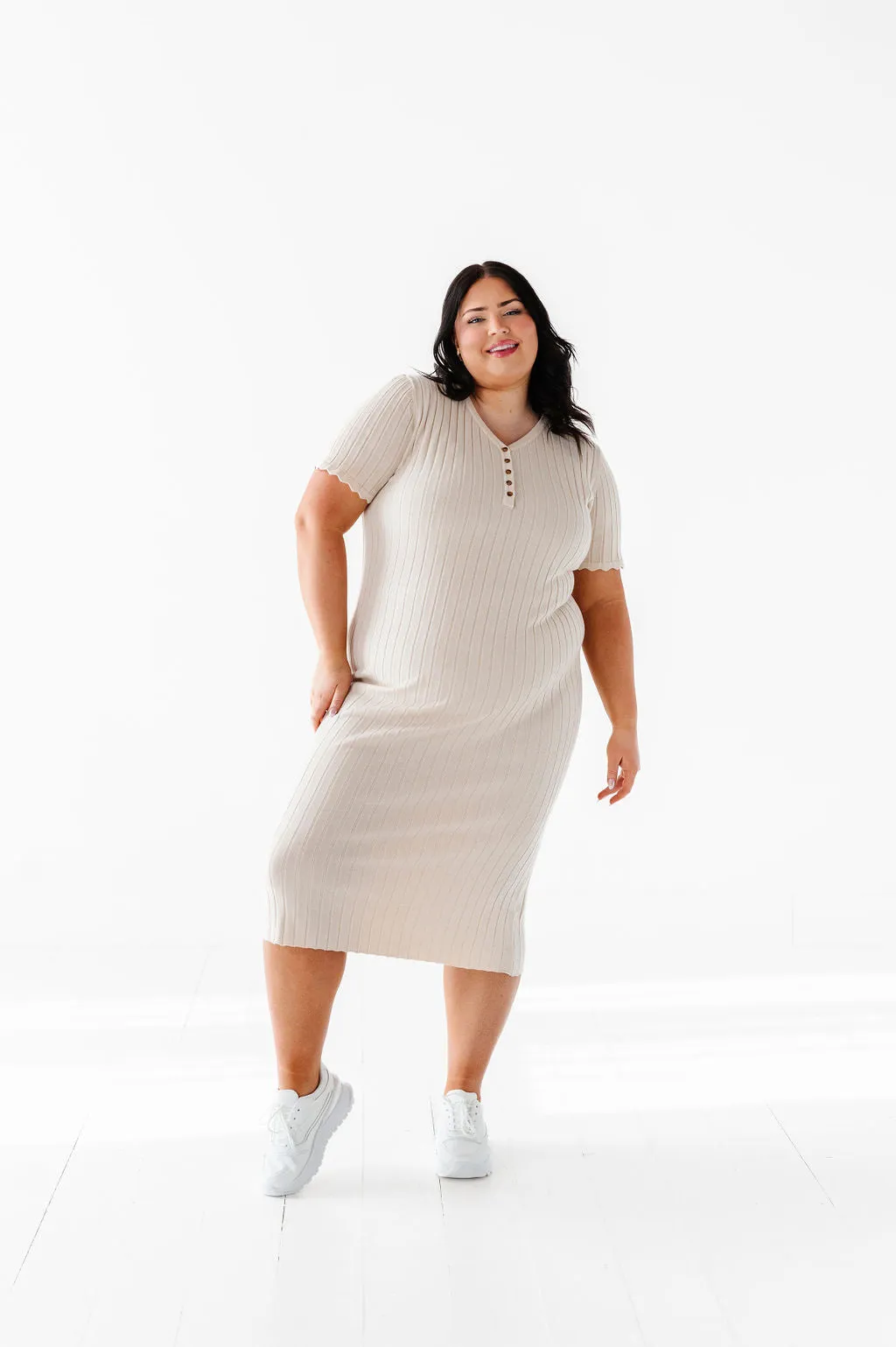 Harper Short Sleeve Dress in Oatmeal