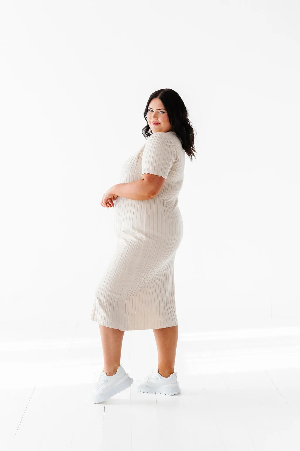 Harper Short Sleeve Dress in Oatmeal