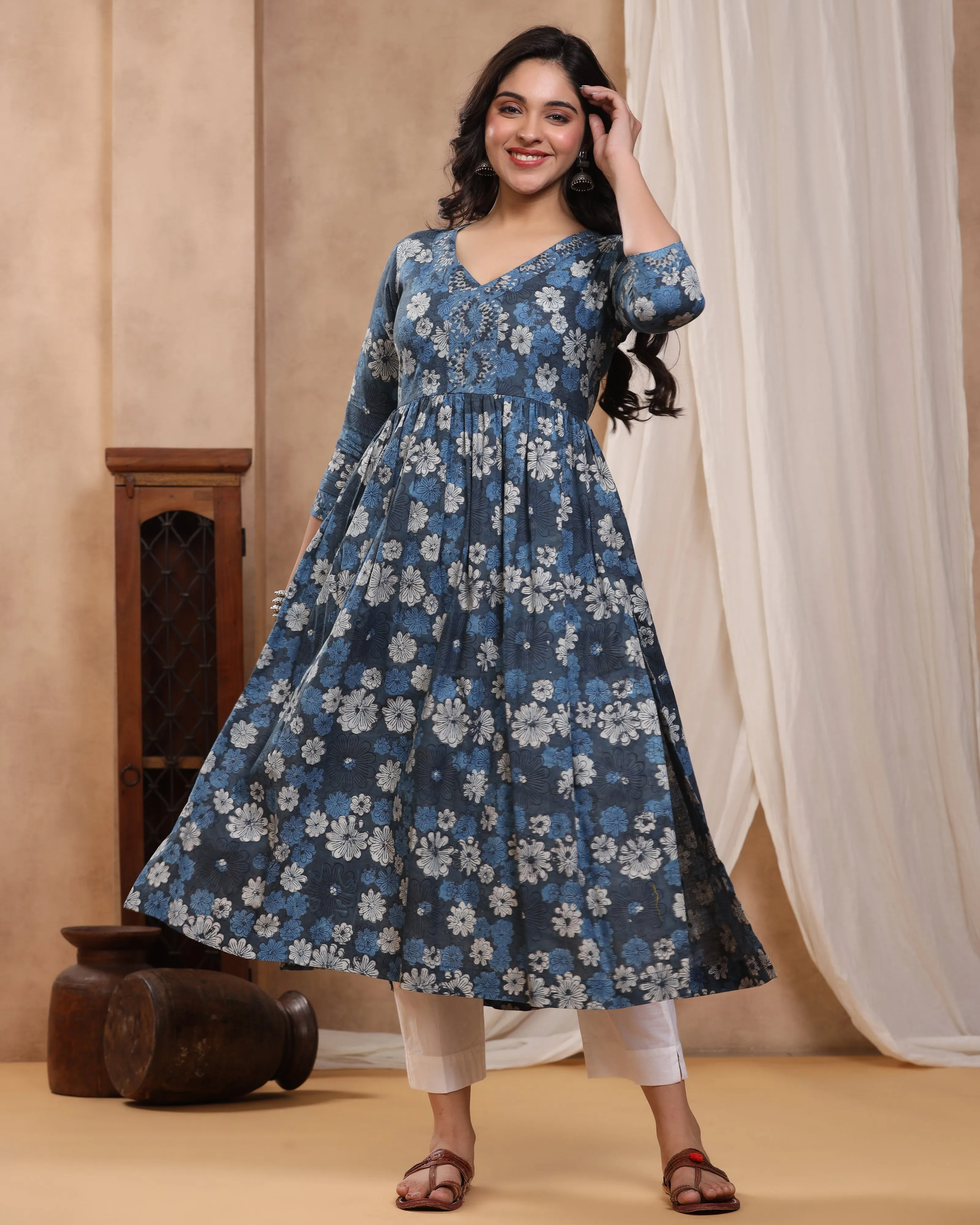 Indigo Kashish Dabu Baisa Hand Block Printed Cotton Gathered Kurti
