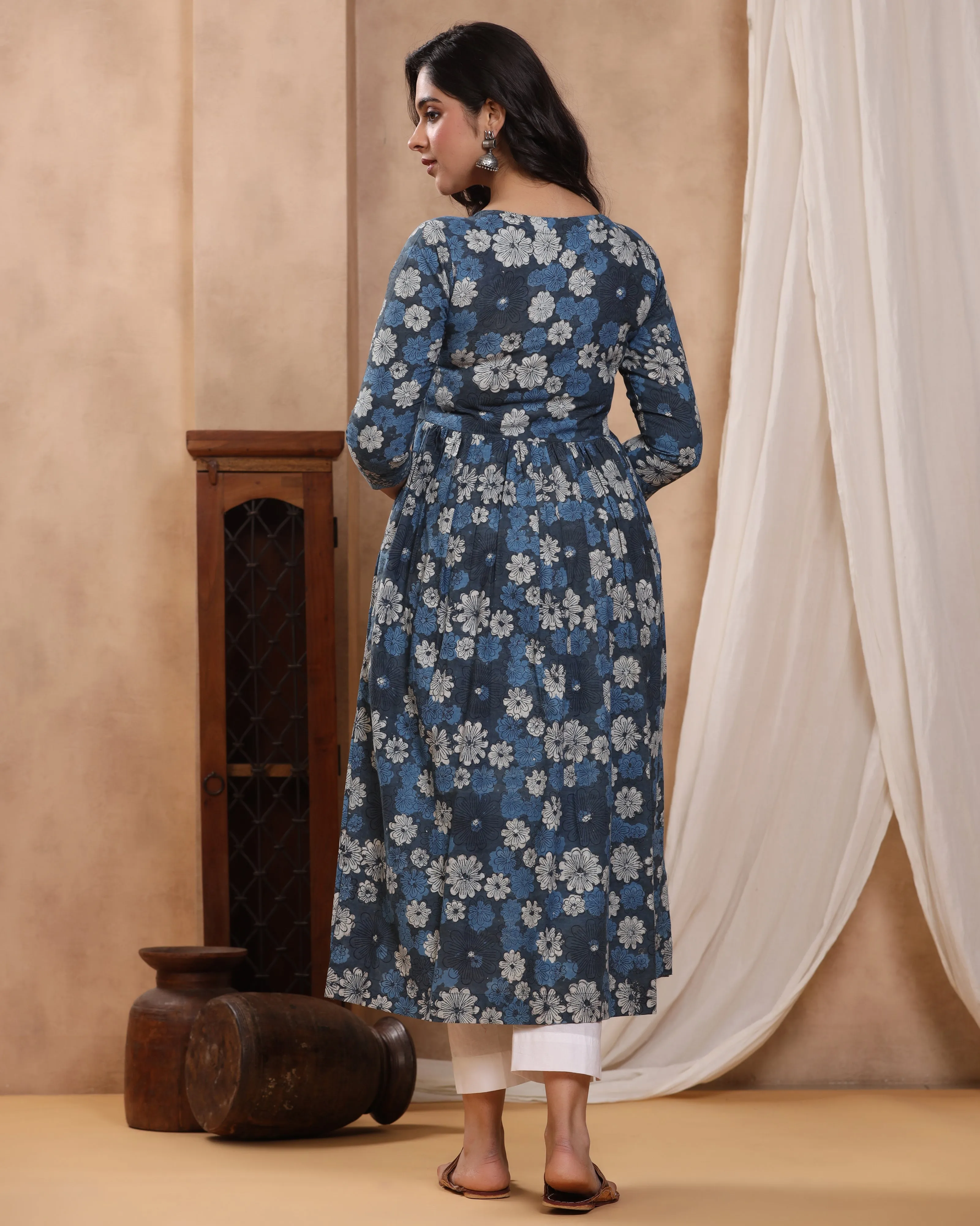 Indigo Kashish Dabu Baisa Hand Block Printed Cotton Gathered Kurti