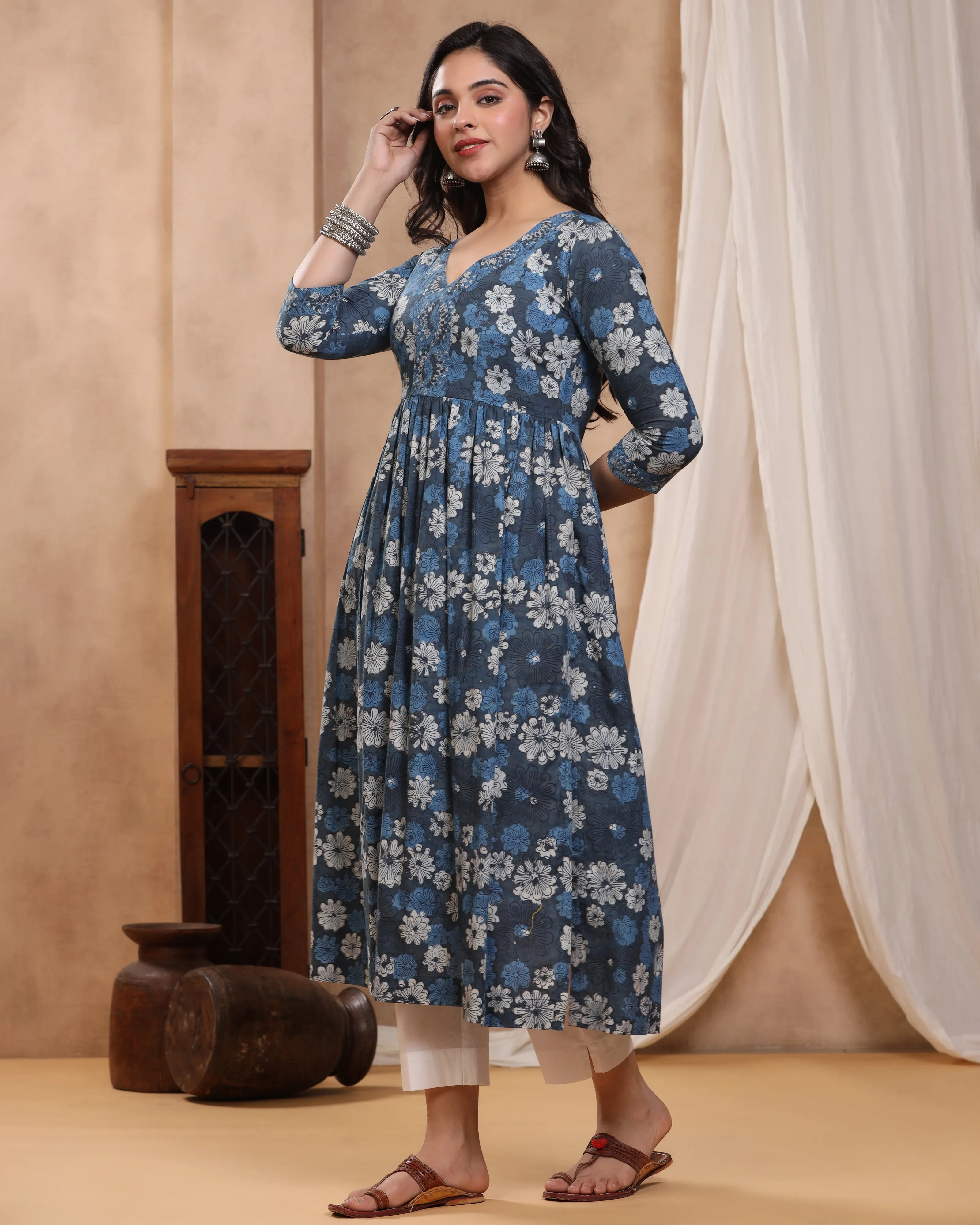 Indigo Kashish Dabu Baisa Hand Block Printed Cotton Gathered Kurti