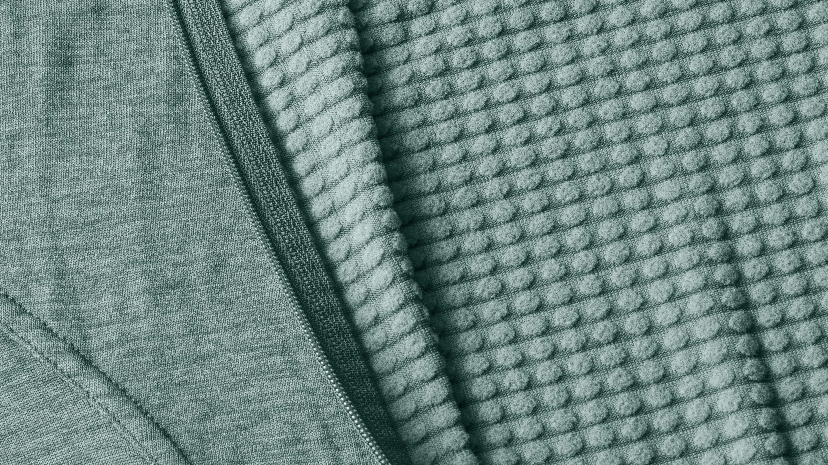 Magni-LX Women's Hooded Tech Fleece Mid-Layer