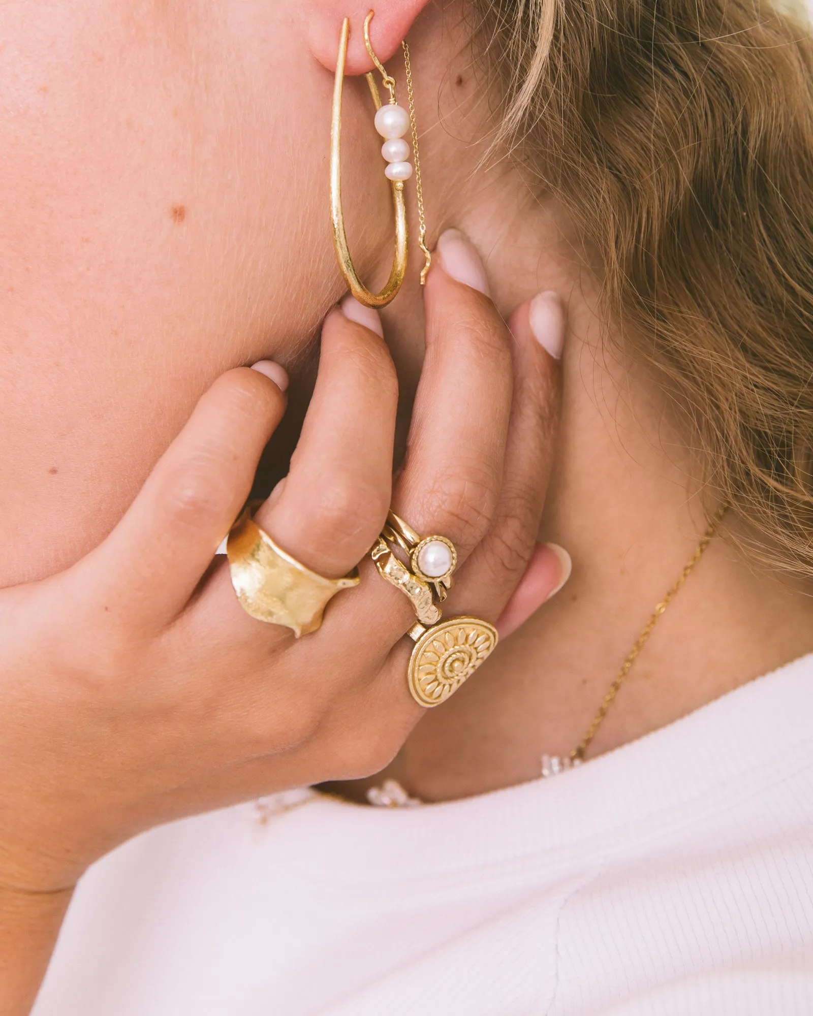 Ring Gold White Pearl Sima