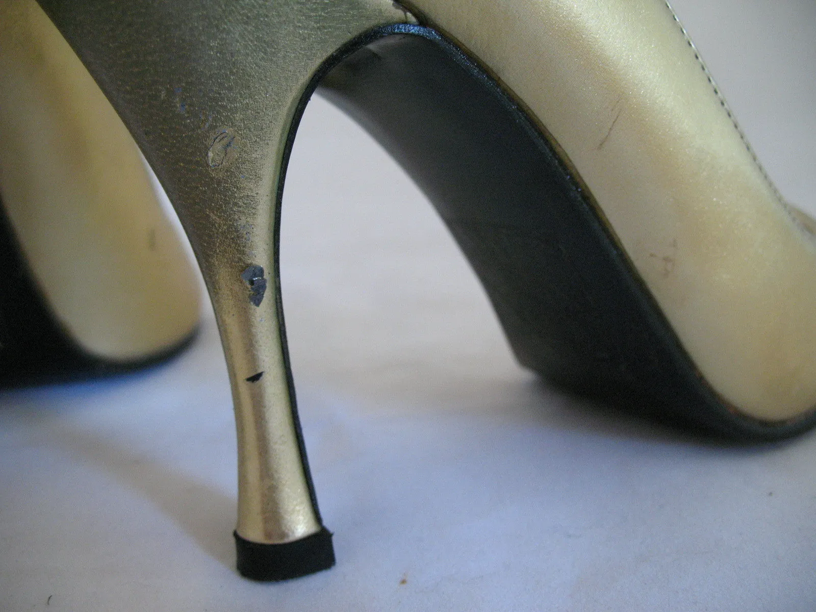 RUSH HOUR METALLIC GOLD Women Ladies Open Toe 3-1/2 in HIGH HEELS Womens SHOES size 5.5 - 6