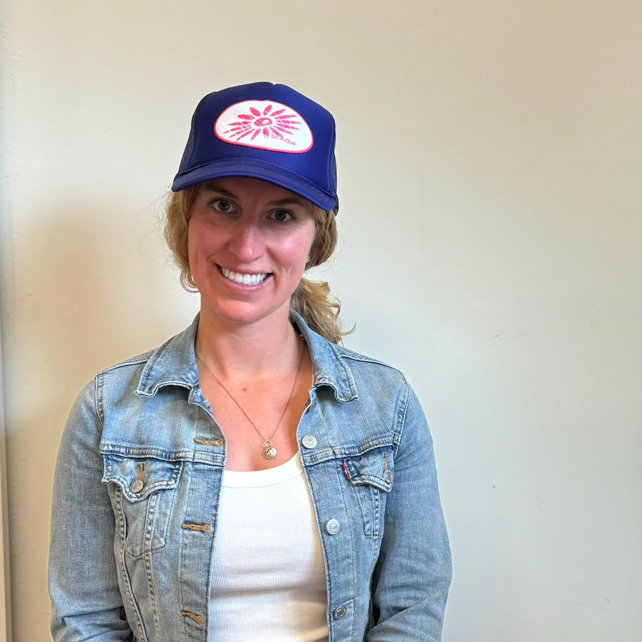 SKHOOP Trucker Hat