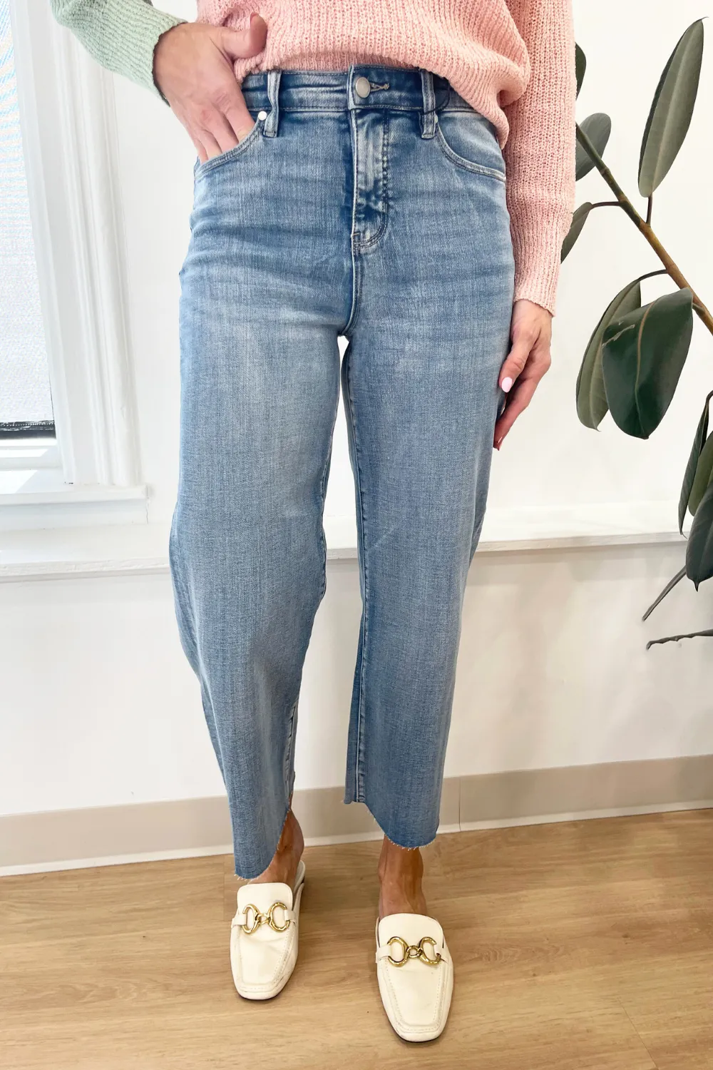 Stride High Rise Crop Wide Leg 26"