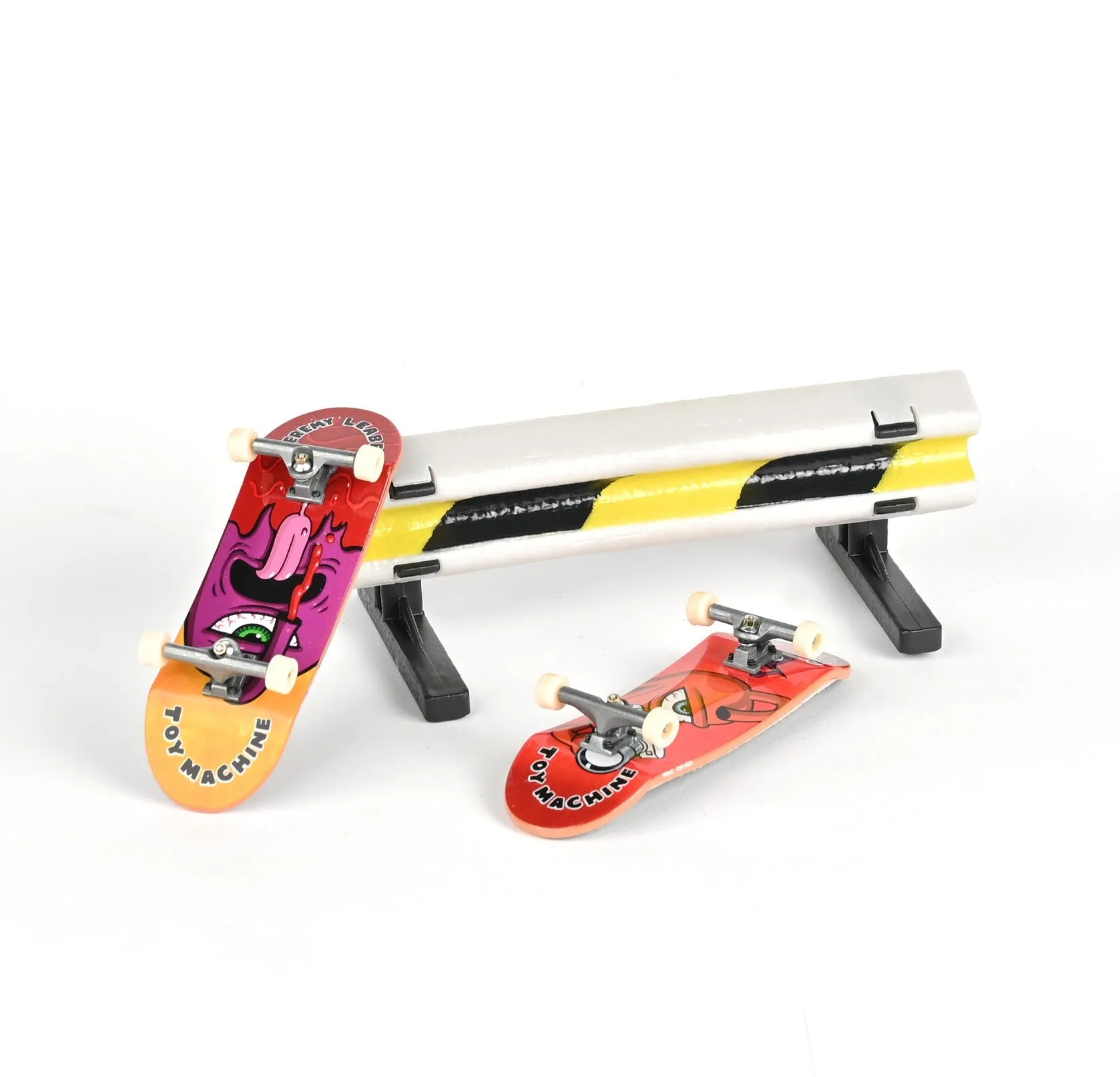 TECH DECK - Toy Machine Versus Fingerboards & Obstacle Set