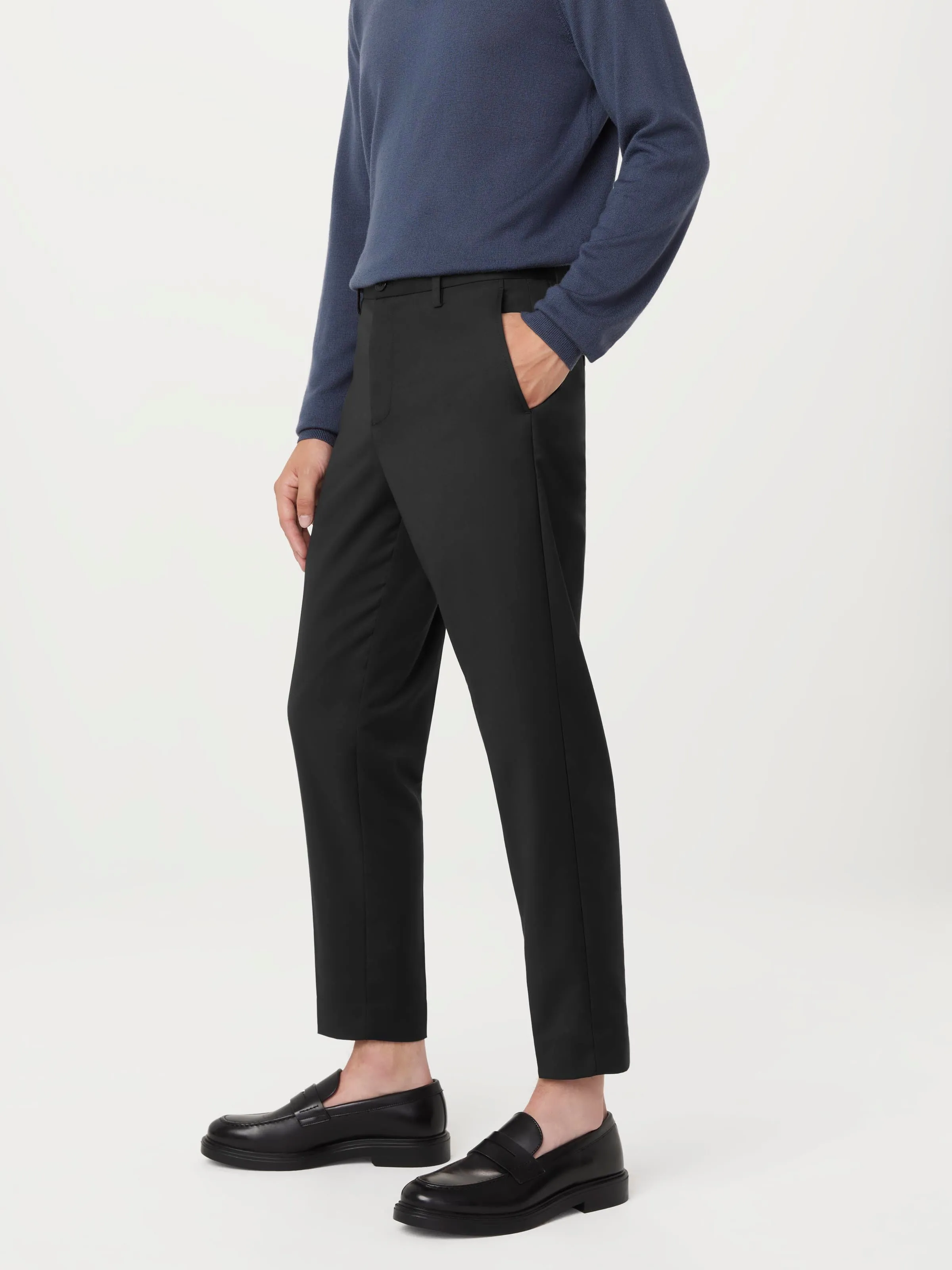 The Colin Tapered Pant in Black