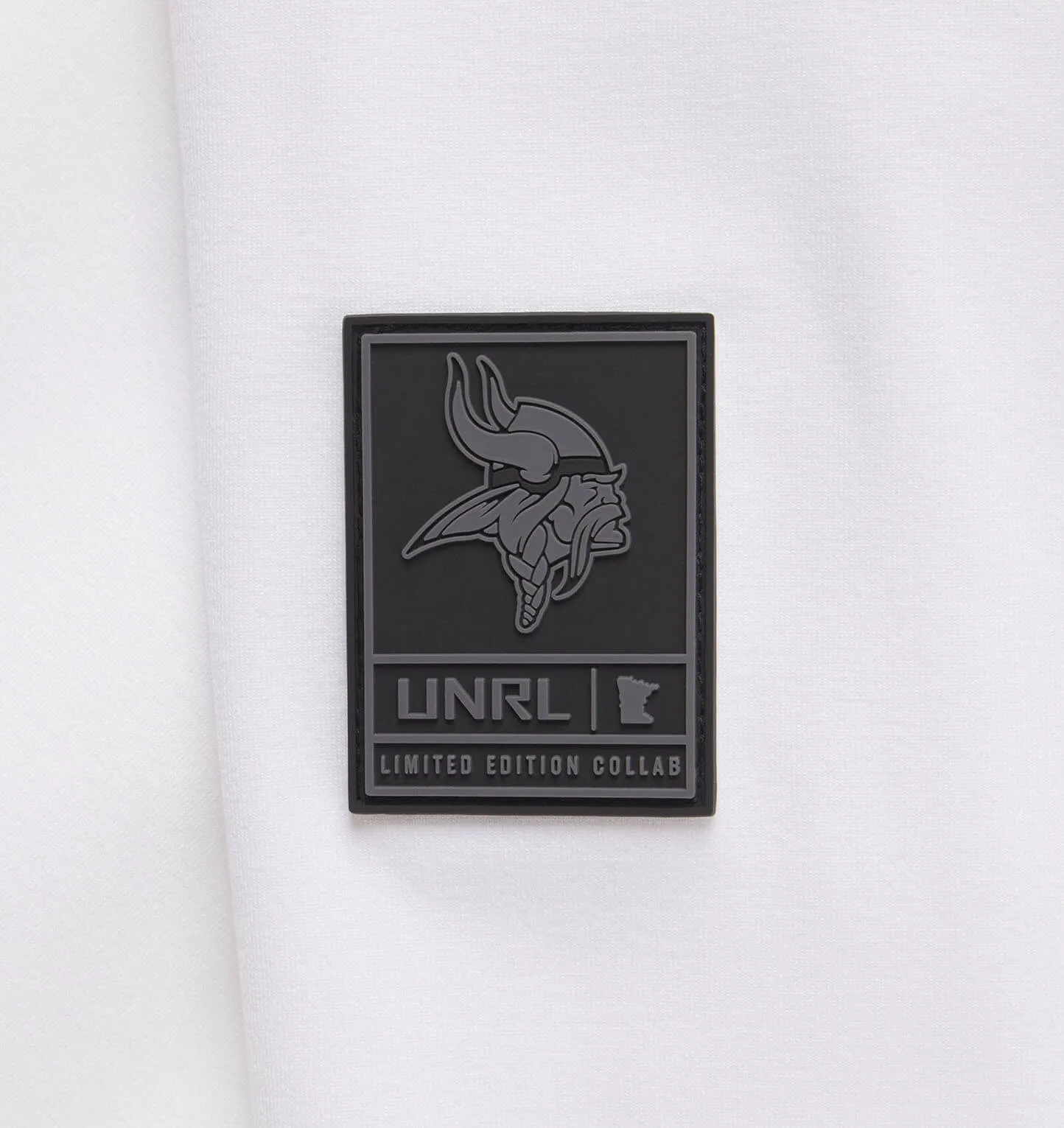 UNRL x Minnesota Vikings Crossover Half-Zip No. 5